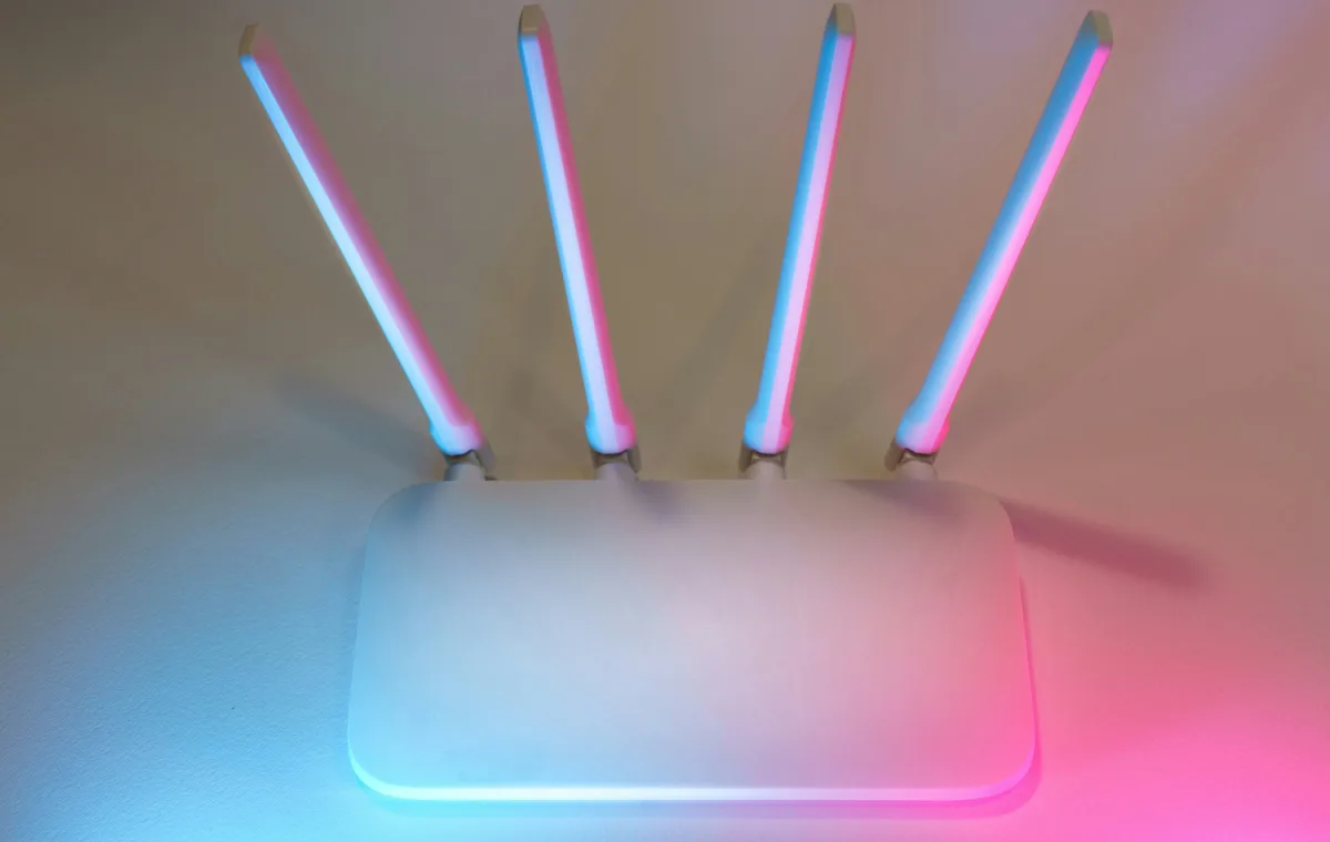 Router för stabil streaming under VM 2026